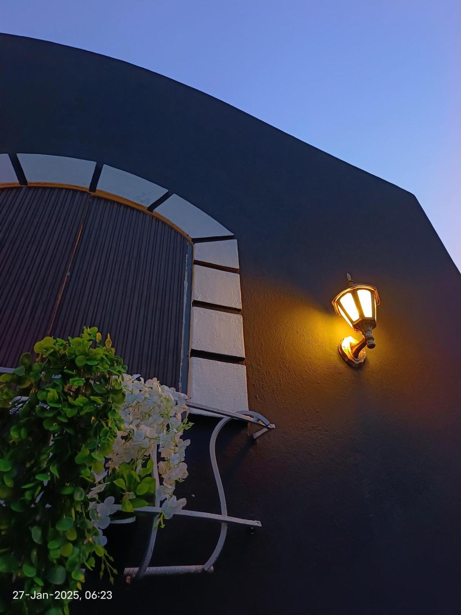 Caveman Guest House Pondicherry Dış mekan fotoğraf